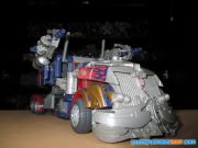 DOTM Striker Optimus Leader (1)